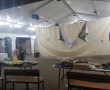 בעקבות פירוק אוהל התפילה: הרב ברלנד וחסידיו בהפגנת ענק מול עיריית ירושלים | צפו