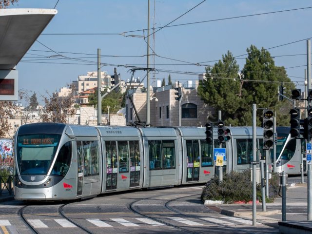 תחבורה בירושלים | shutterstock