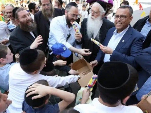 ליאון באירוע 'עולים לירושלים' תשפ"ג. צילום: דוברות העירייה