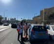 תאונת דרכים בין שלושה כלי רכב: אדם נפצע