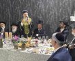 עִנְבֵי הַגֶּפֶן בְּעִנְבֵי הַגֶּפֶן: שמחת אירוסי בת הזקונים של האיש החזק בש"ס