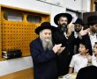 הדמעות של ראש הישיבה: תלמידי הת"ת בסבב ברכות אצל גדולי הדור