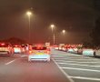 עומסים כבדים מאוד בכביש 4 בעקבות  הפגנת חרדים