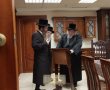 כך הצליח החסיד האשדודי לרגש את האדמו"ר מבעלזא