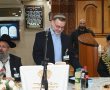 סיום מרגש של לימוד הש"ס בבית החולים: ד"ר פרידמן, מטופלים וחיילים חוגגים יחד