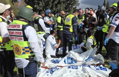 לראות ולבכות: השקיות נערמות | זק"א / מד"א