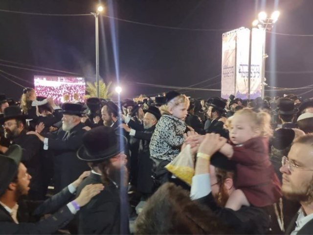 חזקי ברוך