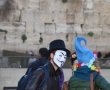 חילול הקודש ממשיך: נשות הכותל תוכלנה כבר בפורים לקרוא מגילה בכותל
