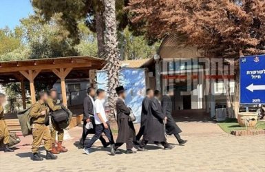 המתגייסים בע"מ | מקור: דניאל גרובייס ויעקב הרשקוביץ