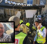 בארי לויט ז"ל על רקע זירת האסון | צילום מד"א / משפחתי