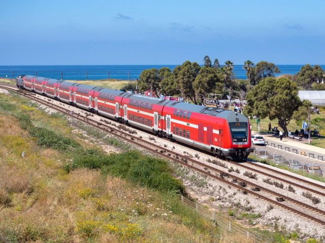 רכבת ישראל | shutterstock