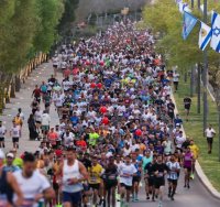 רצי המרתון { צילום: SPORTPHOTOGRAPHY