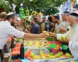 "כל הסחורה א'-א': שוק ארבעת המינים | צילום: ארנון בוסאני 