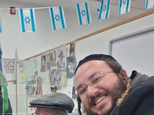 משה בלשכת האוכלוסין | צילום: דוברות רשות האוכלוסין