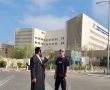 מצוקת החניה ב'אסותא': הרב טננהויז ירד לשטח