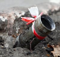 שבר של טיל | ארכיון shutterstock