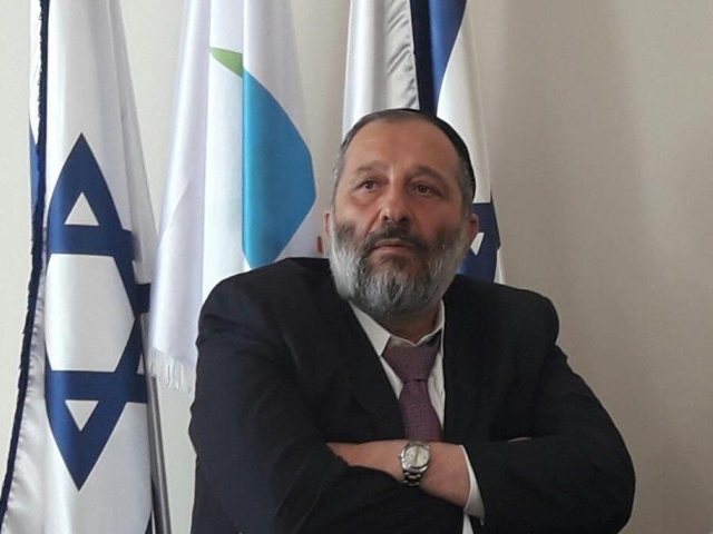 יור שס הרב אריה דרעי. א' מיכאלי